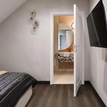 Apartmán Flatbook Center Chmielna 110 With River View *